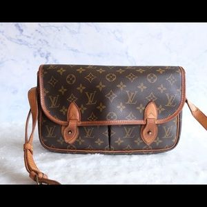 Louis Vuitton Crossbody Bag